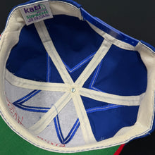 Load image into Gallery viewer, Vintage USA Flag Snapback Hat