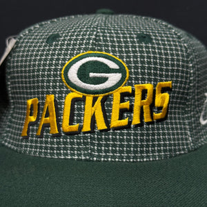 Vintage Green Bay Packers Logo Athletic Grid Strapback Hat
