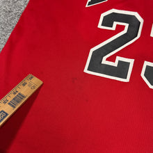 Load image into Gallery viewer, Vintage Michael Jordan Chicago Bulls Champion Jersey XL