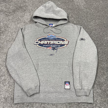 Load image into Gallery viewer, Vintage New England Patriots SB39 Champions Reebok Sweatshirt L