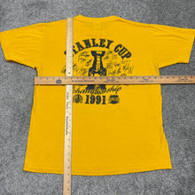 Load image into Gallery viewer, Vintage 1991 Pittsburgh Penguins Stanley Cup Champions Shirt S/M