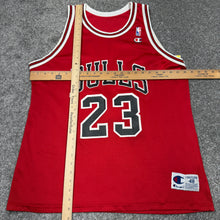 Load image into Gallery viewer, Vintage Michael Jordan Chicago Bulls Champion Jersey XL