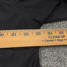Load image into Gallery viewer, Vintage Philadelphia Eagles PUMA Windbreaker Jacket M