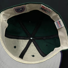 Load image into Gallery viewer, Vintage Augusta GreenJackets New Era Fitted Hat 7 1/8