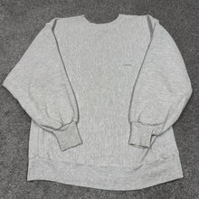 Load image into Gallery viewer, Vintage OshKosh B’Gosh Gray Sweatshirt L