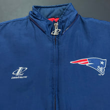 Load image into Gallery viewer, Vintage Patriots Logo Athletic Puffer Jacket L