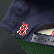 Load image into Gallery viewer, Vintage Boston Red Sox Twill Plain Logo Snapback Hat