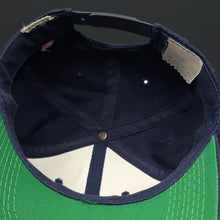 Load image into Gallery viewer, Vintage Boston Red Sox Twill Plain Logo Snapback Hat