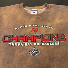 Load image into Gallery viewer, Vintage Tampa Bay Buccaneers Custom Crewneck L/XL