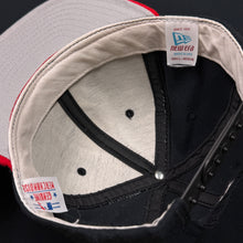 Load image into Gallery viewer, Vintage Atlanta Braves New Era Snapback Hat