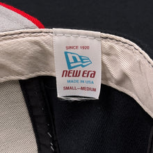 Load image into Gallery viewer, Vintage Atlanta Braves New Era Snapback Hat