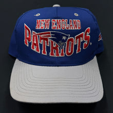 Load image into Gallery viewer, Vintage New England Patriots Snapback Hat