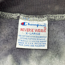Load image into Gallery viewer, Vintage Falmouth Road Race Champion Reverse Weave Sweatshirt M/L