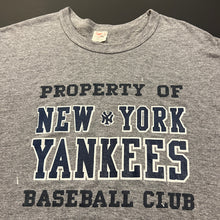 Load image into Gallery viewer, Vintage New York Yankees Baseball Club Shirt L/XL