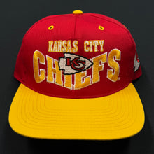 Load image into Gallery viewer, Vintage Kansas City Chiefs G-Cap Snapback Hat