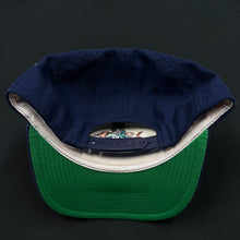 Load image into Gallery viewer, Vintage New York Islanders Fisherman Sports Specialties Snapback Hat