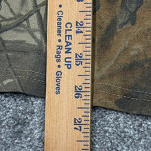 Load image into Gallery viewer, Vintage Realtree Camouflage Pocket Shirt L/XL