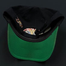 Load image into Gallery viewer, Vintage Philadelphia 76ers PL Snapback Hat