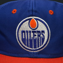 Load image into Gallery viewer, Vintage Edmonton Oilers Twill PL Snapback Hat