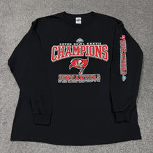 Load image into Gallery viewer, Vintage Tampa Bay Buccaneers SB 37 Champions Shirt XL