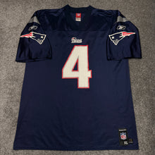 Load image into Gallery viewer, Vintage Adam Vinatieri New England Patriots Jersey XL