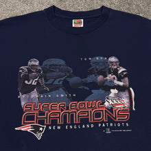 Load image into Gallery viewer, Vintage New England Patriots Brady Smith Shirt S/M