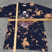 Load image into Gallery viewer, Vintage New England Patriots Tom Brady Custom Shirt S/M