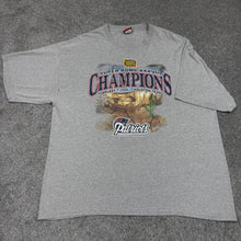 Load image into Gallery viewer, Vintage New England Patriots SB38 Champions Shirt