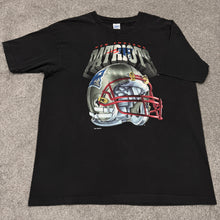 Load image into Gallery viewer, Vintage 1994 New England Patriots Salem Sportswear Shirt XL