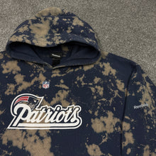 Load image into Gallery viewer, New England Patriots Custom Sweatshirt 3XL