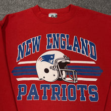 Load image into Gallery viewer, Vintage New England Patriots Sweatshirt S/M