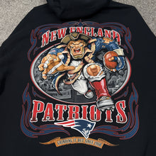 Load image into Gallery viewer, New England Patriots Majestic Sweatshirt XL