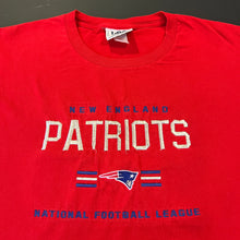 Load image into Gallery viewer, Vintage New England Patriots Shirt XL