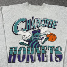 Load image into Gallery viewer, Vintage Charlotte Hornets Sweatshirt L