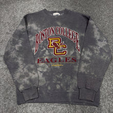Load image into Gallery viewer, Vintage Boston College Eagles Custom Sweatshirt S/M