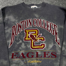 Load image into Gallery viewer, Vintage Boston College Eagles Custom Sweatshirt S/M