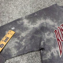 Load image into Gallery viewer, Vintage Boston College Eagles Custom Sweatshirt S/M