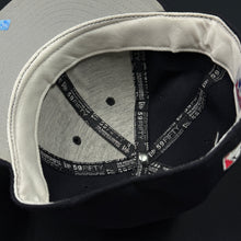 Load image into Gallery viewer, Vintage New York Yankees 2000 World Series New Era Fitted Hat 7 1/4 LP