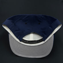 Load image into Gallery viewer, Vintage Snap On Outdoors New Era Snapback Hat