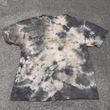 Load image into Gallery viewer, Vintage The Black Dog Tavern Custom Shirt L