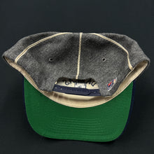 Load image into Gallery viewer, Vintage Dallas Cowboys Wool Snapback Hat