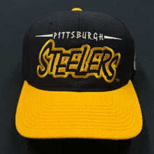 Load image into Gallery viewer, Vintage Pittsburgh Steelers Starter Bubble Snapback Hat