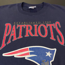 Load image into Gallery viewer, Vintage 1993 New England Patriots Crewneck L