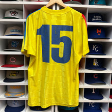 Load image into Gallery viewer, Vintage Ecuador #15 Reebok Soccer Jersey L