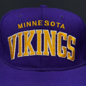 Vintage Minnesota Vikings Wool Starter Arch Snapback Hat