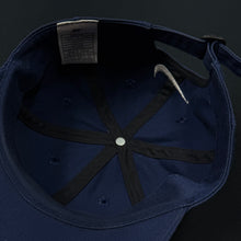 Load image into Gallery viewer, Vintage Nike Challenge Court Snapback Hat